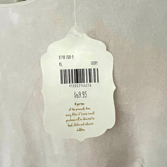 NWT Altar’d State Faux Suede Bell Sleeve Blouse Top Size XS Beige Cropped Boho - Picture 8 of 9